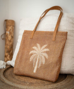 Paradiso Palm Tote – woven bag with embroidered palm design and faux-suede straps