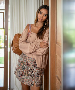 Viviana Top Beige off shoulder boho top Mimpi Mannis